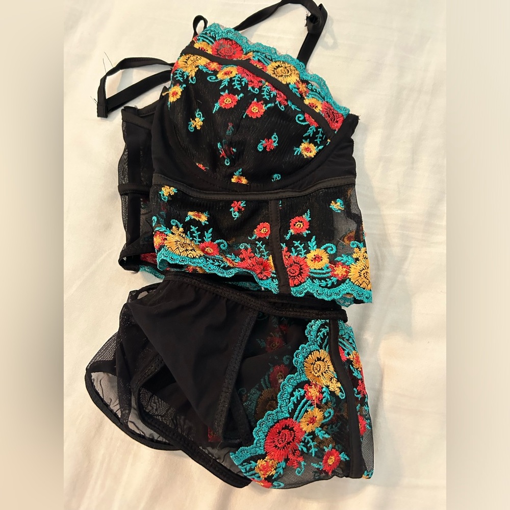Lingerie set